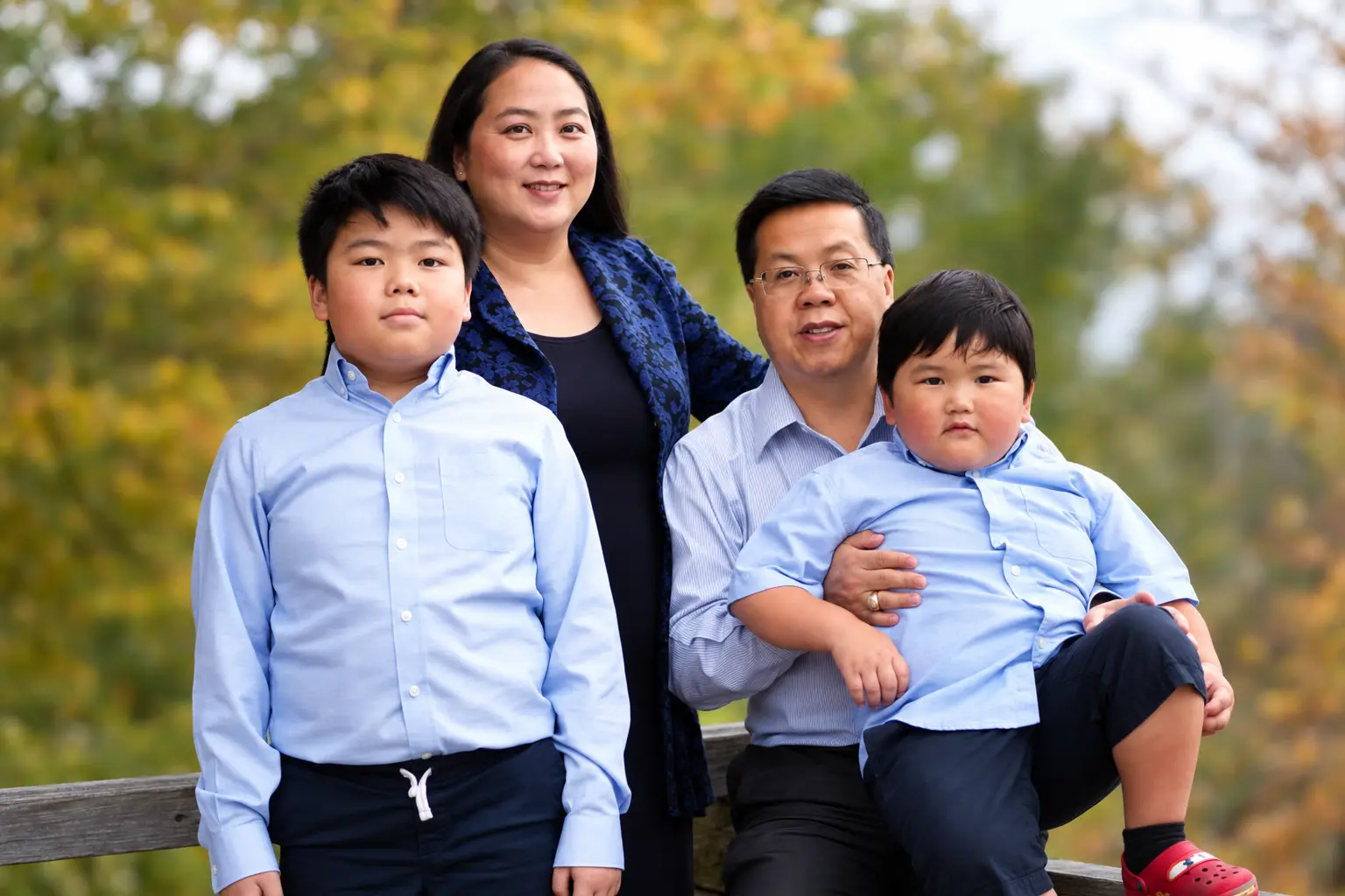 Dr. Kx. Xeev Ntxawg Xoom and his family